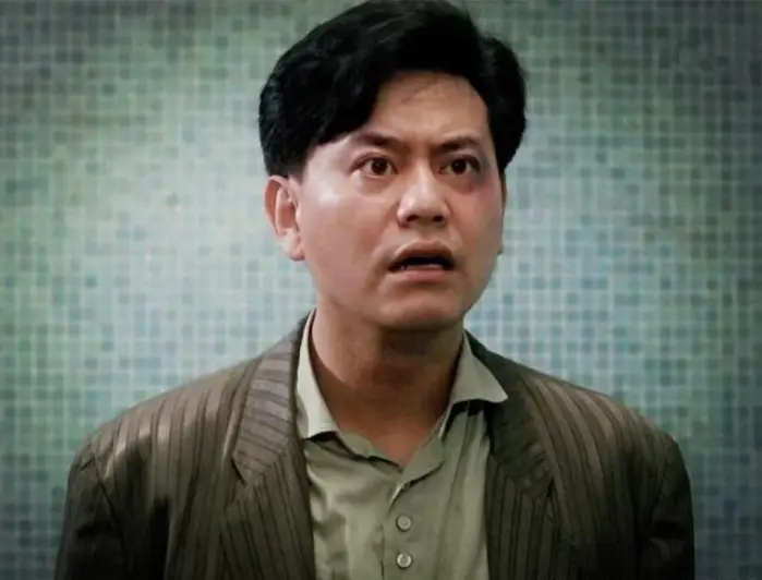 陈百祥娱乐圈辈分_陈百祥香港老明星电视辩论_陈百祥与黄杏秀恩爱夫妻